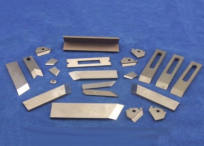 <a href=http://www.hedaotech.com/news_article?news_id=139>天津硬质合金刀具</a>